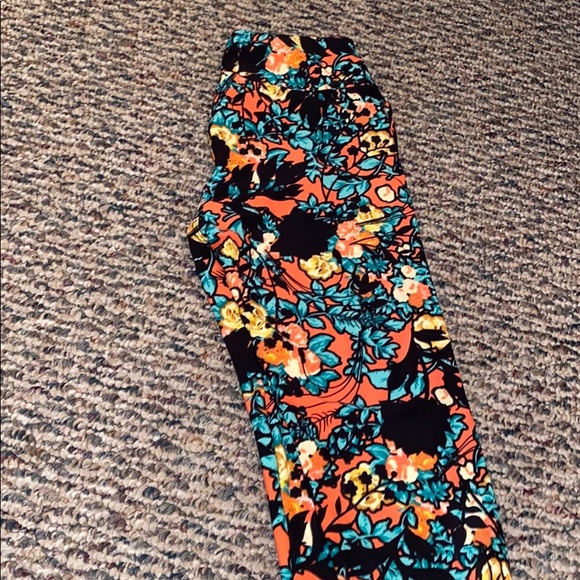 Lularoe leggings brand new - Picture 2 of 4